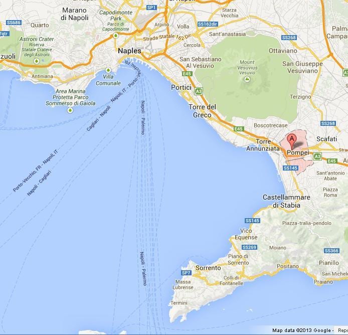 peta bay naples itali